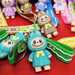 آویز و جاکلیدی لبوبو رنگی سیلیکونی